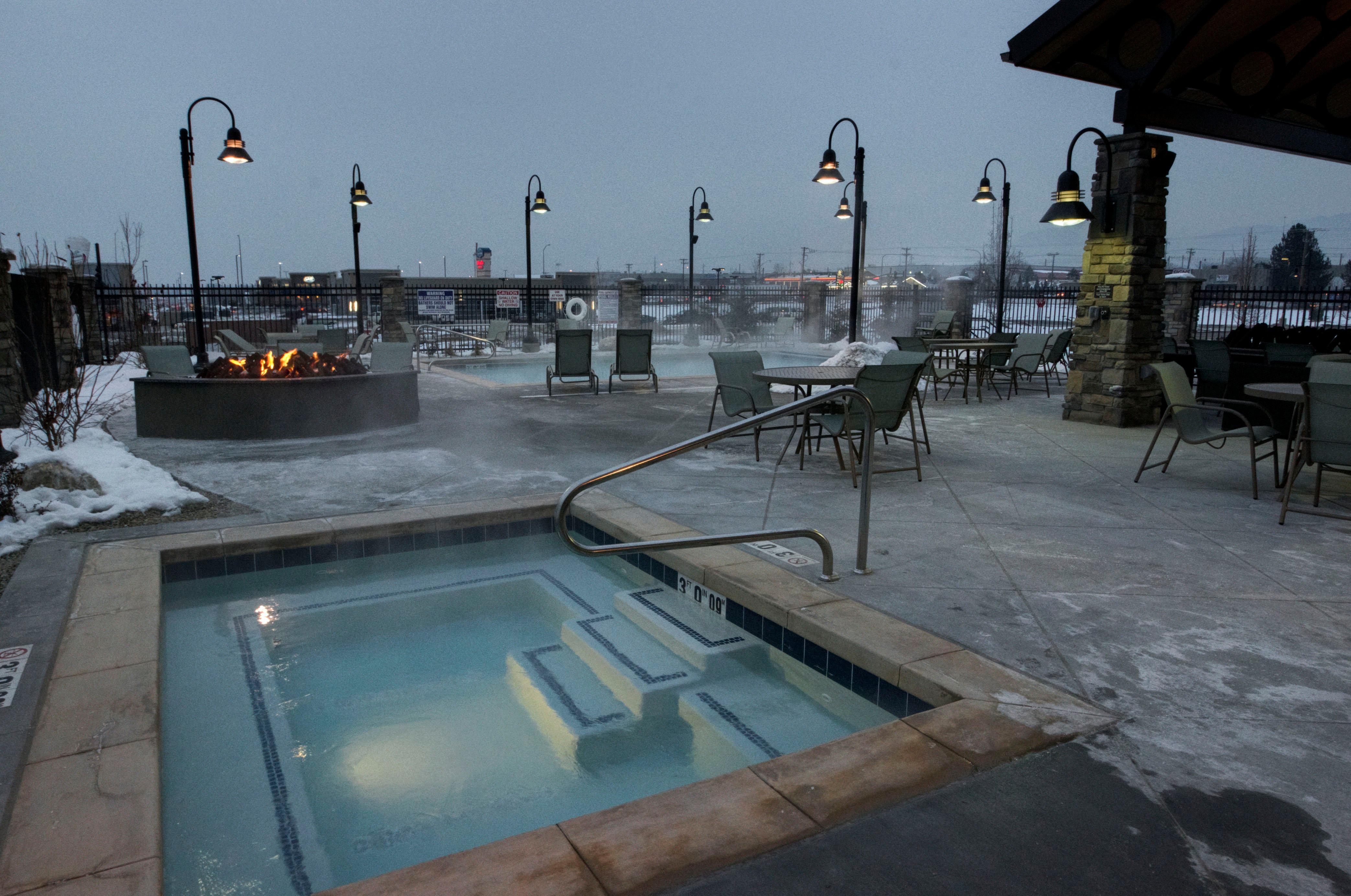 Staybridge Suites Midvale By Ihg Bagian luar foto