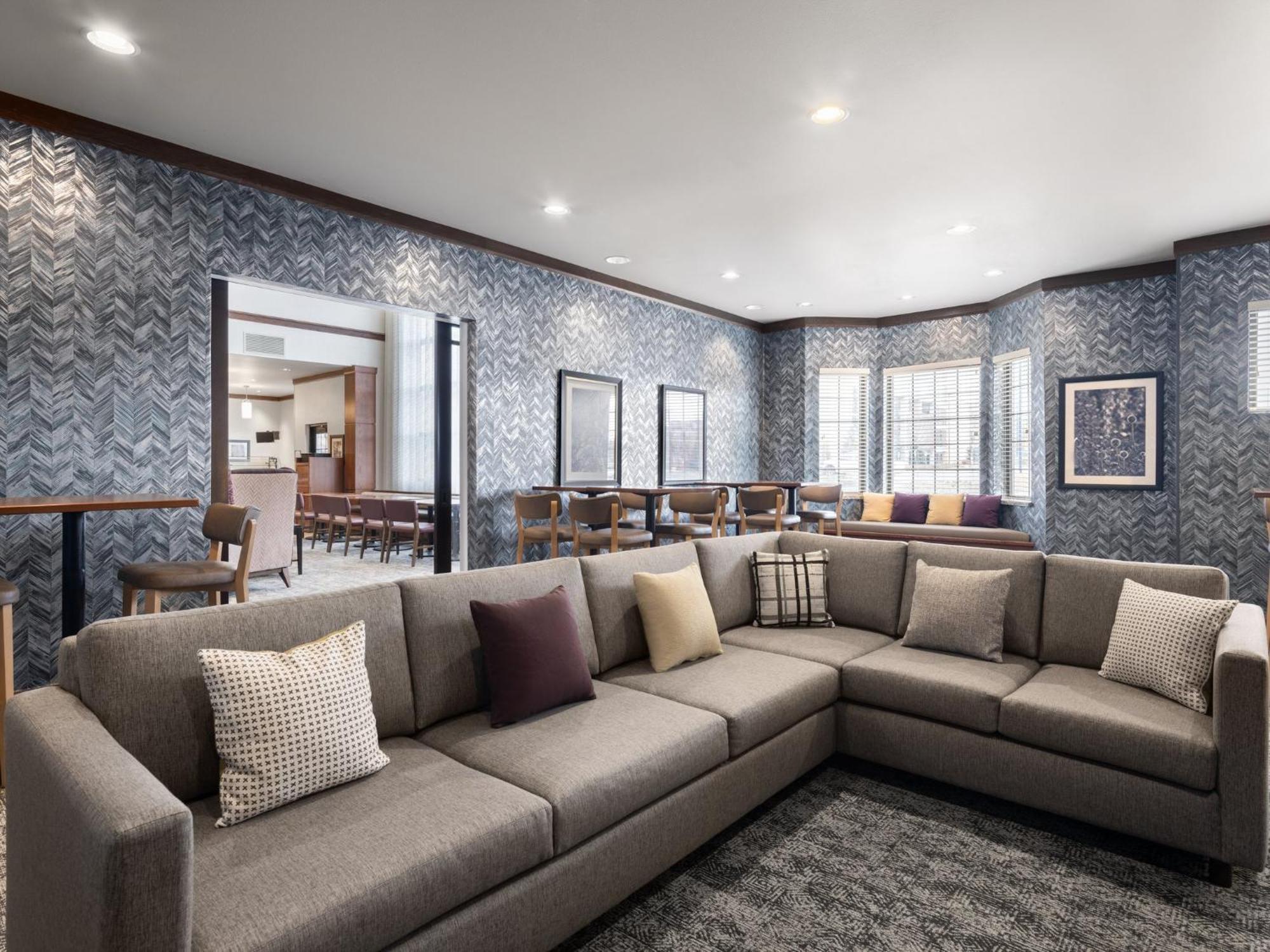 Staybridge Suites Midvale By Ihg Bagian luar foto