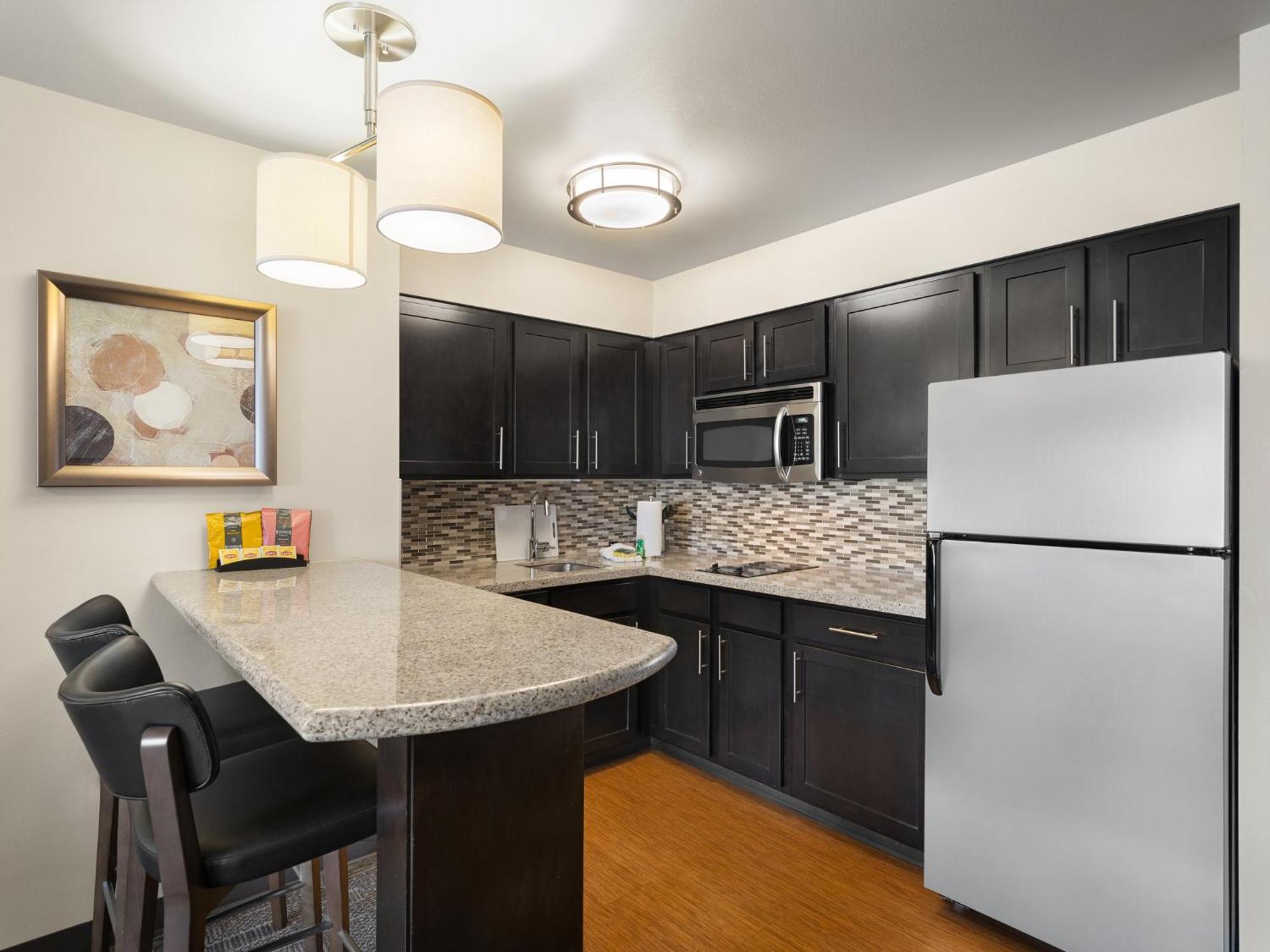 Staybridge Suites Midvale By Ihg Bagian luar foto