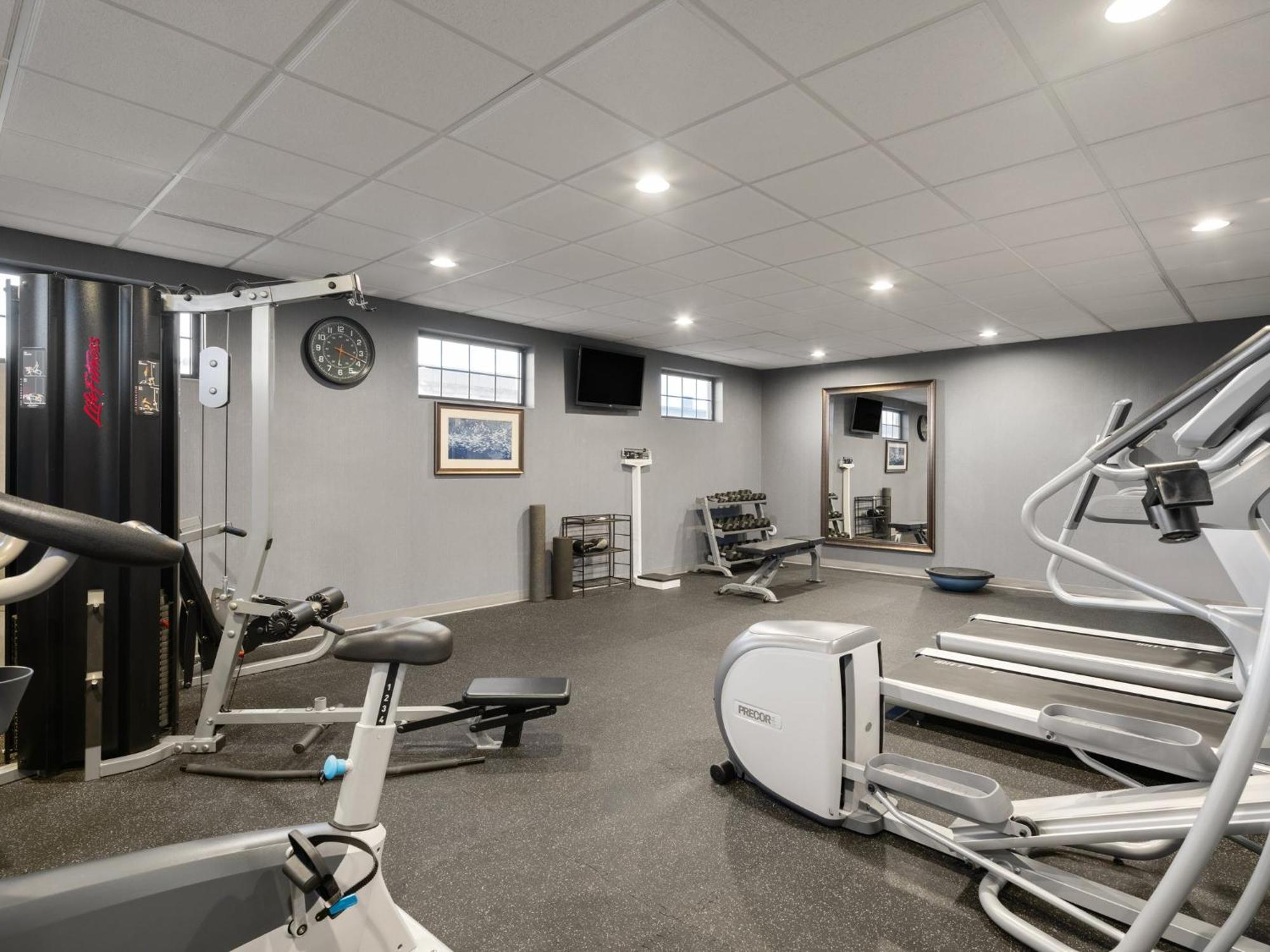 Staybridge Suites Midvale By Ihg Bagian luar foto