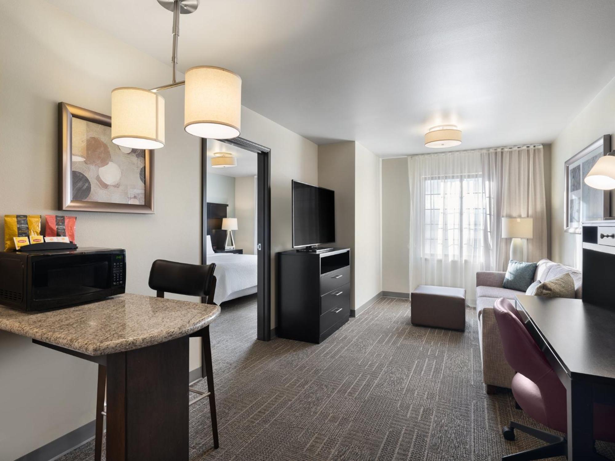 Staybridge Suites Midvale By Ihg Bagian luar foto