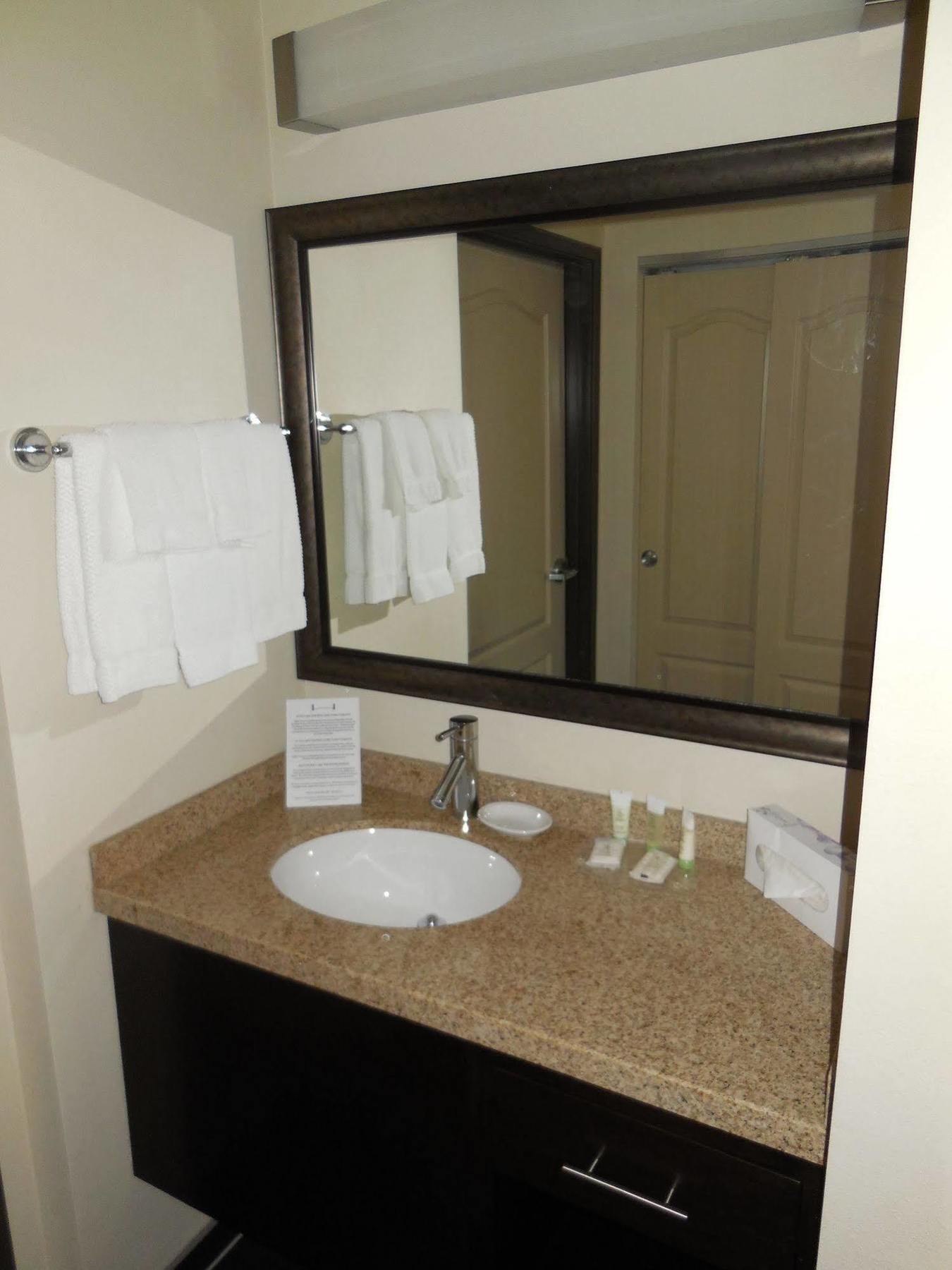 Staybridge Suites Midvale By Ihg Bagian luar foto